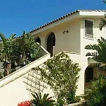 Porto Giunco Ξενοδοχείο με διαμερίσματα