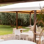 Ξενοδοχείο με διαμερίσματα Porto Giunco