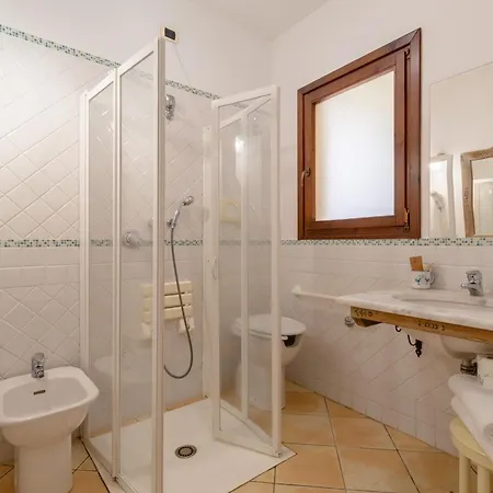 Porto Giunco Apart Otel Villasimius