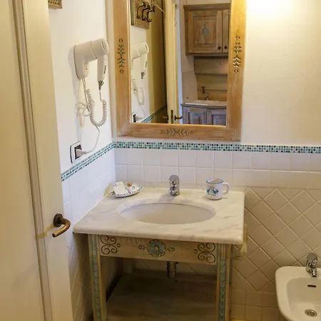 Apart Otel Porto Giunco Villasimius