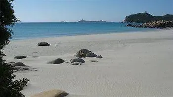 Apart Otel Porto Giunco 2*