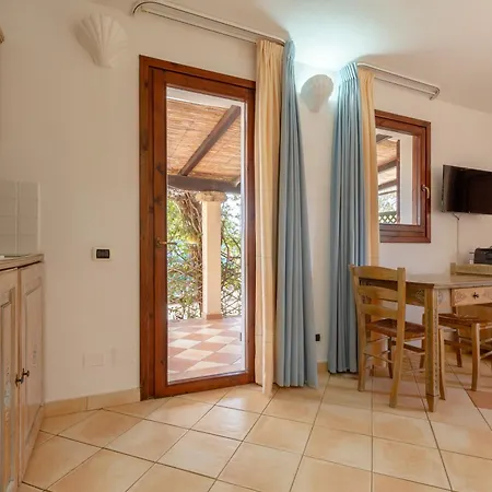 Apartahotel Porto Giunco Villasimius
