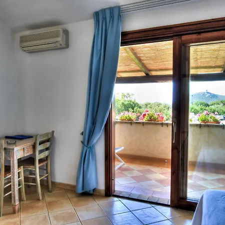 Porto Giunco Lägenhetshotell Villasimius