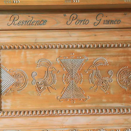 Porto Giunco 2*