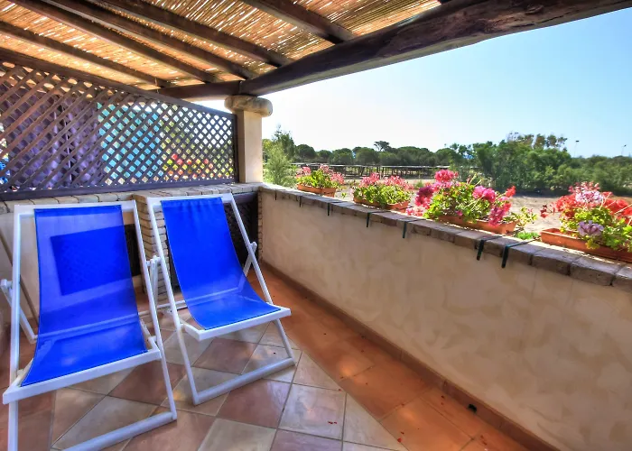 Apartmanhotel Porto Giunco 2*